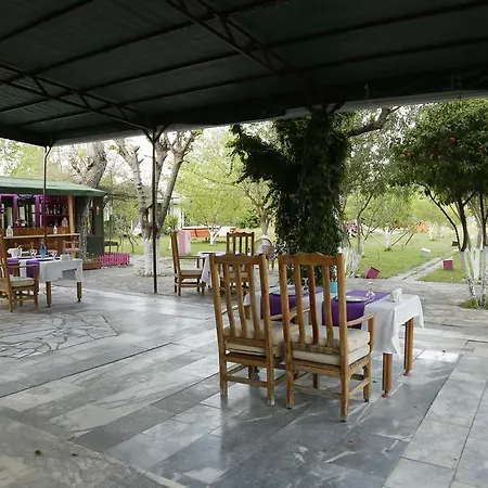 Esralina Guest house